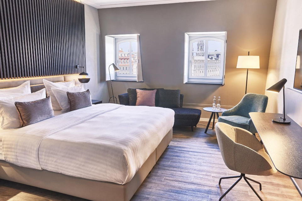 Innenausbau und Renovierung Hotelzimmer und Hotelsuiten